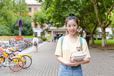 成都有沒有專門做校園招聘管理系統的廠家？
